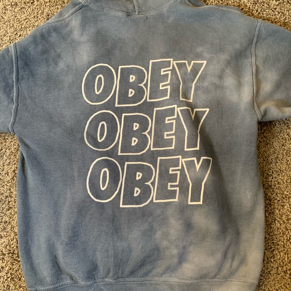 Obey hoodie